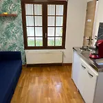 Duplex 1